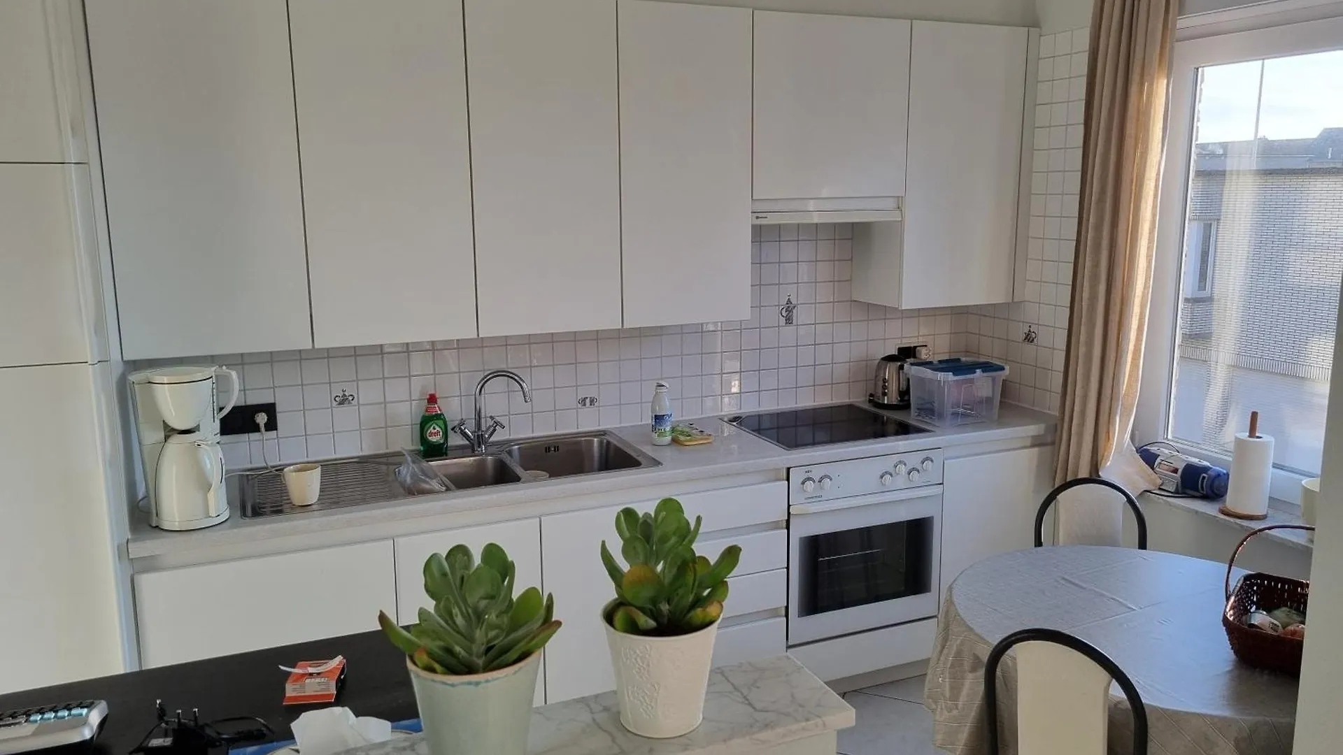 Cosy 3 Bedroom Apartment Near The Beach T112 오스텐드 벨기에
